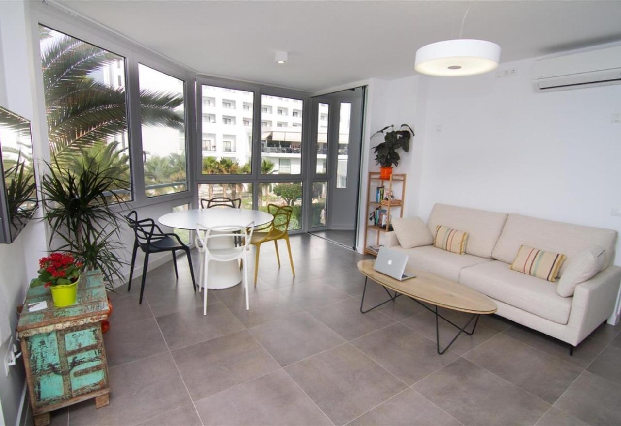 Super Front Line Modern New Apartm Nerja Exterior foto
