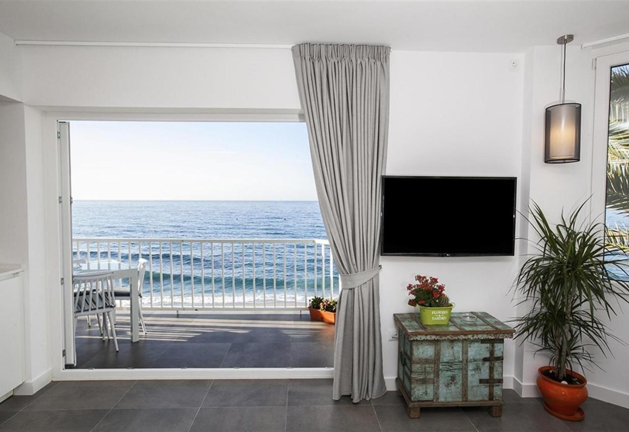Super Front Line Modern New Apartm Nerja Exterior foto